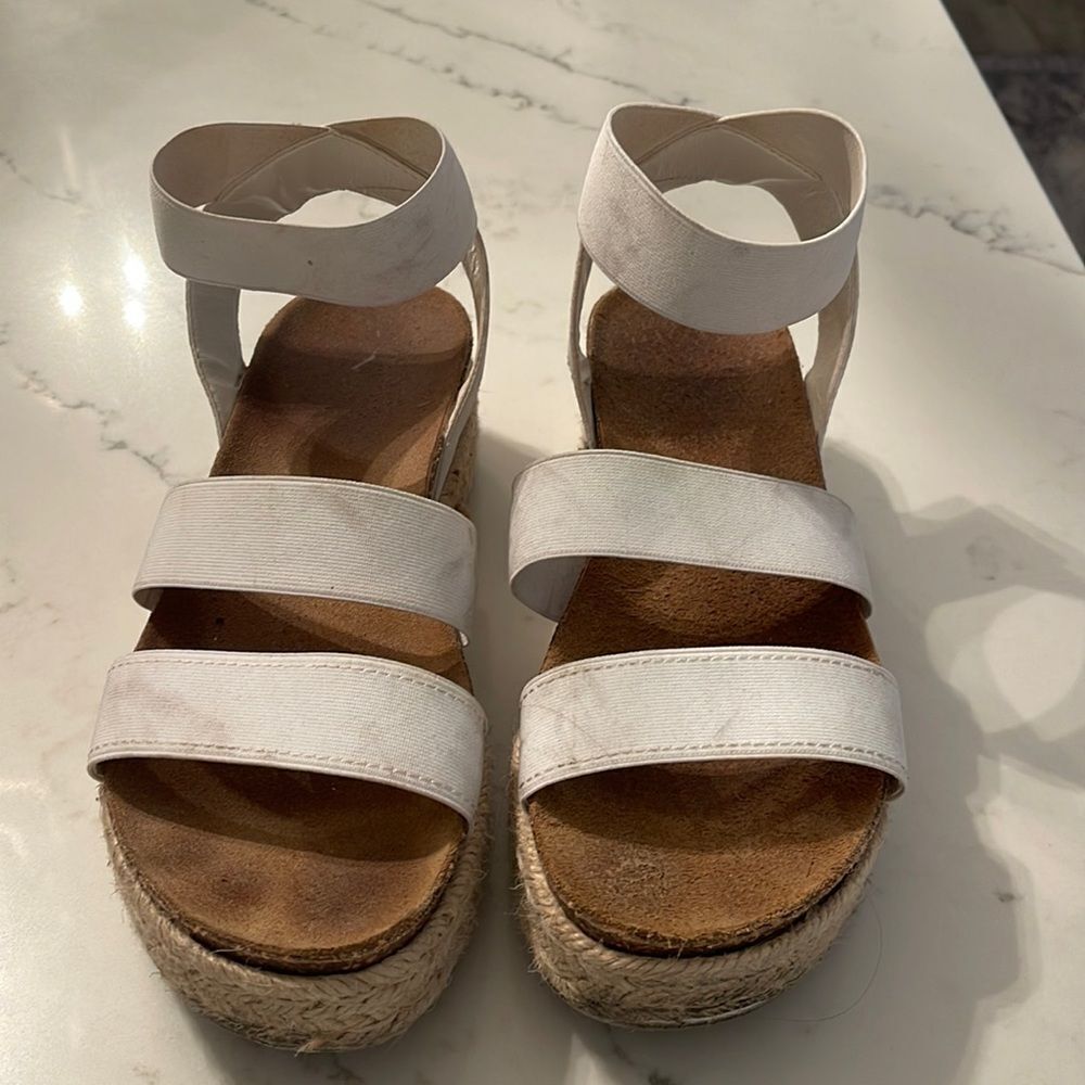 Steve Madden Tunisa - Size 8